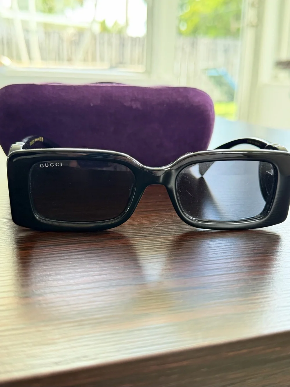 Gucci Black Women's GG1325S Logo-Arm Sunglasses